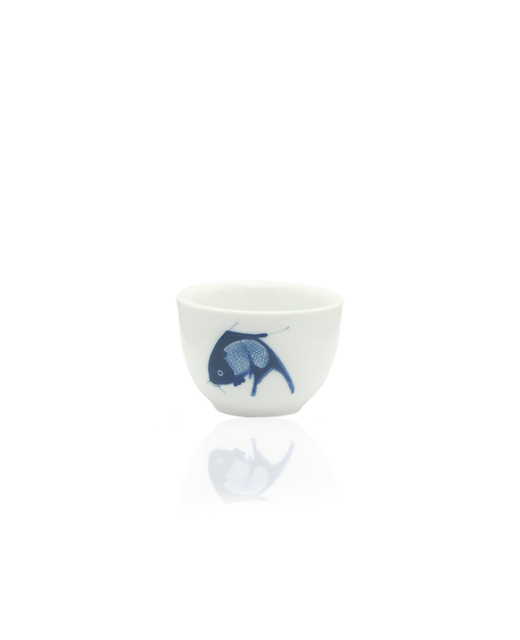 Crockery Tea Cup (Blue Carp)